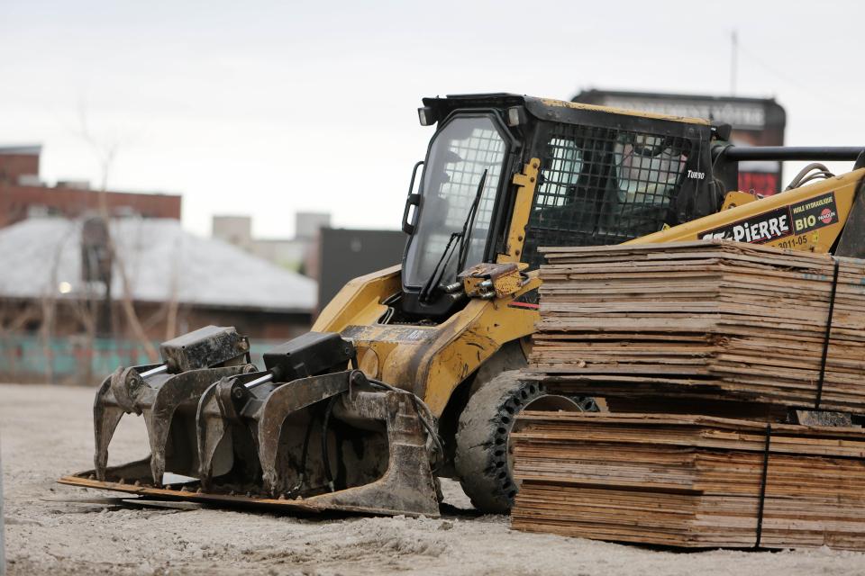 3 Forklift Safety Tips to Re-Enforce